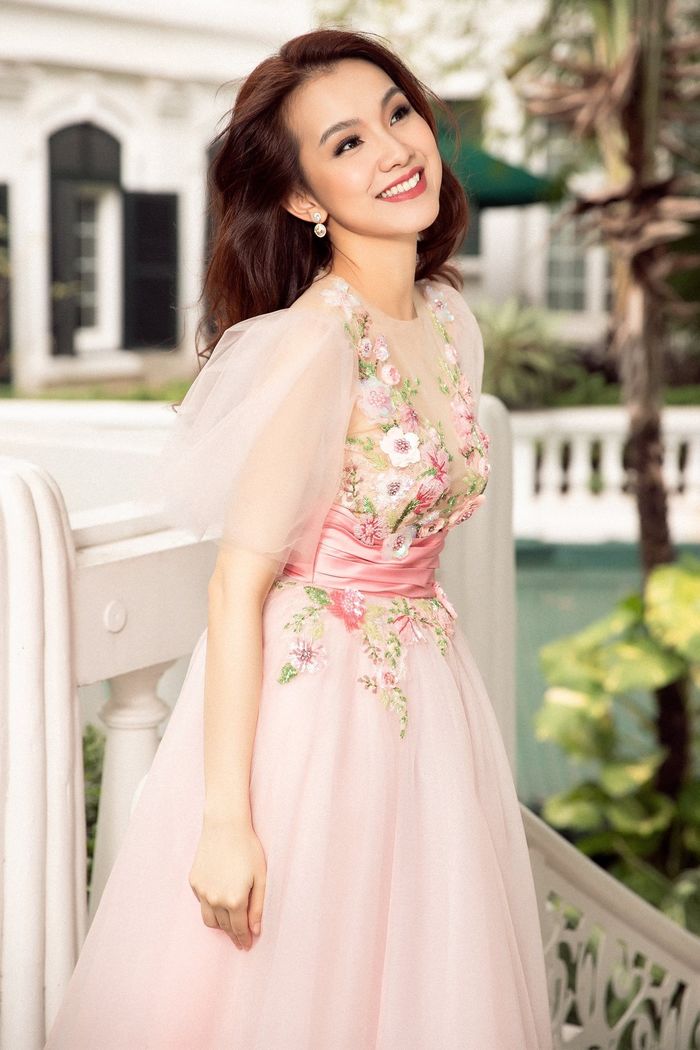 Diễm Hương xếp hạng 4 Hoa hậu Hoàn vũ Việt Nam: Phạm Hương xếp thứ 3