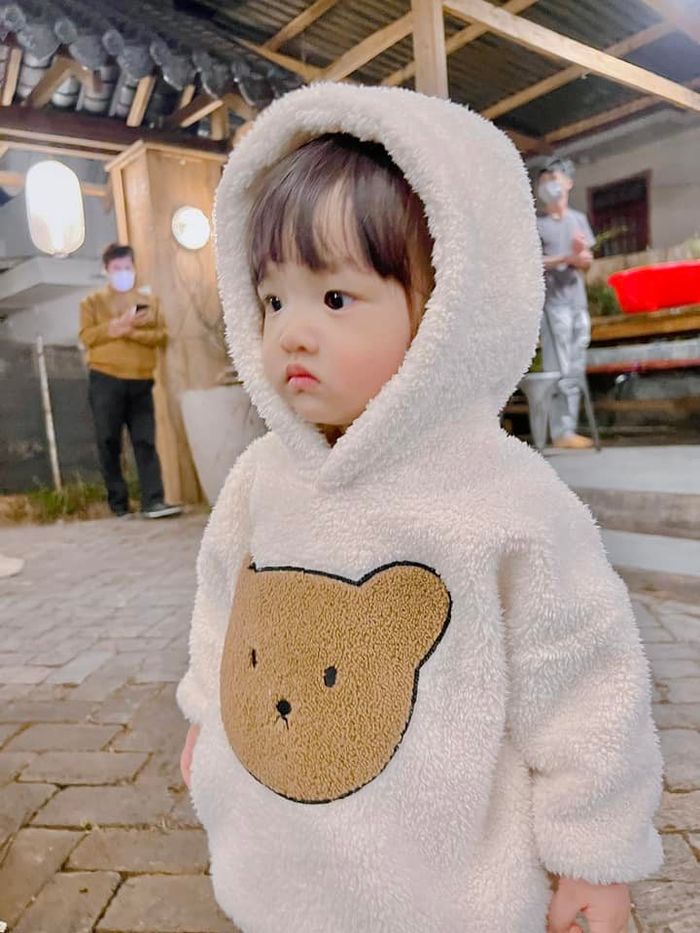 Ảnh hot sao Việt 18/3: Winnie lại quậy tung Đà Lạt
