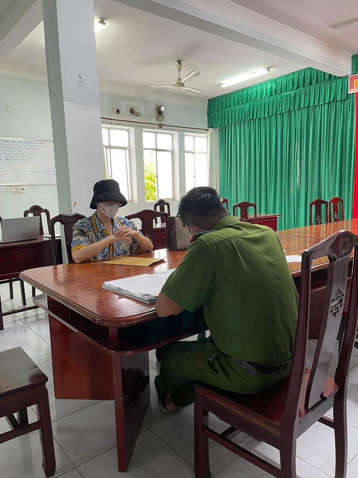 Ảnh hot sao Việt 23/3: Lương Mỹ Kỳ đã chịu tém bớt hậu lùm xùm