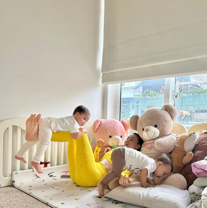 Bí kíp dạy con siêu hay của sao Việt: Hiền Thục bá đạo mà hiệu quả