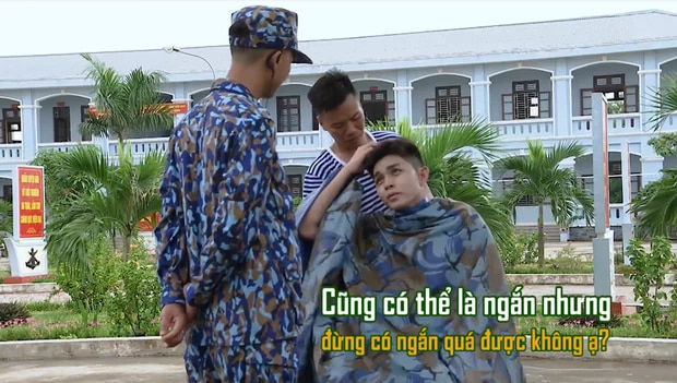 Biểu cảm của sao nam Việt khi bị cắt tóc trong quân ngũ