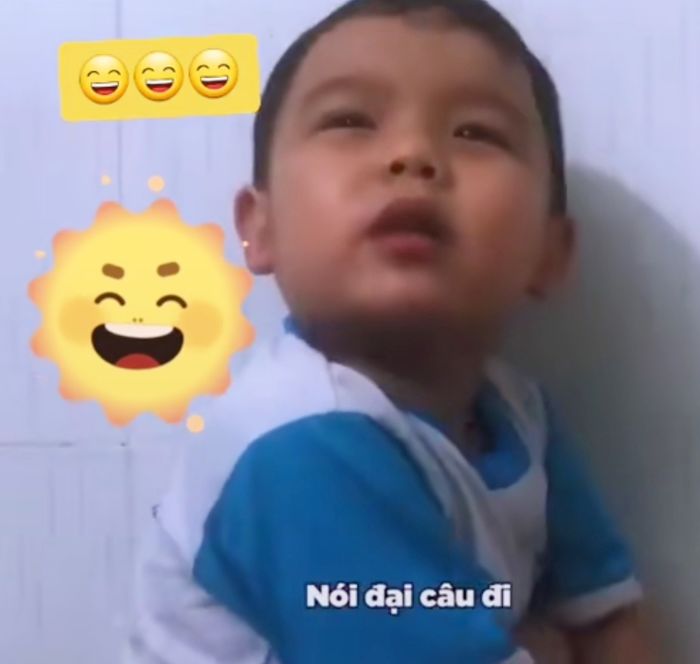 Cậu bé chỉ bố cách xin lỗi: Người lớn phải ăn nói đàng hoàng