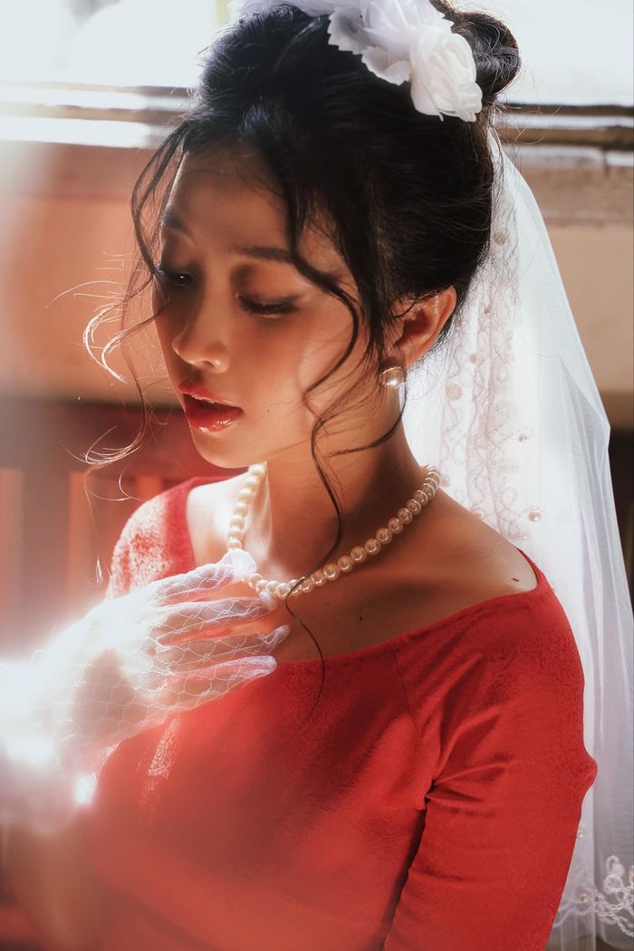Chấm điểm ảnh cưới theo phong cách hoài cổ của sao Việt