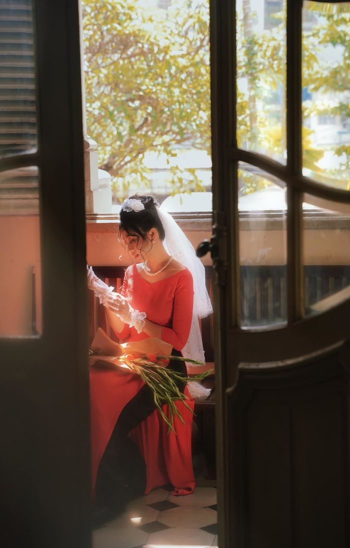 Chấm điểm ảnh cưới theo phong cách hoài cổ của sao Việt