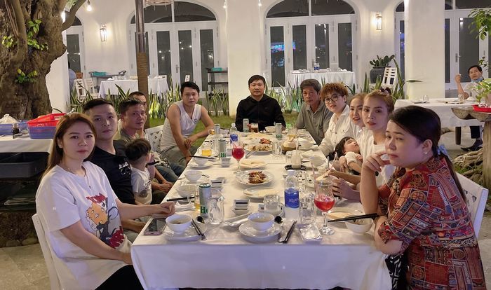 Chia tay chồng, cô gái Vĩnh Long cưới bạn gái để tìm hạnh phúc thực sự