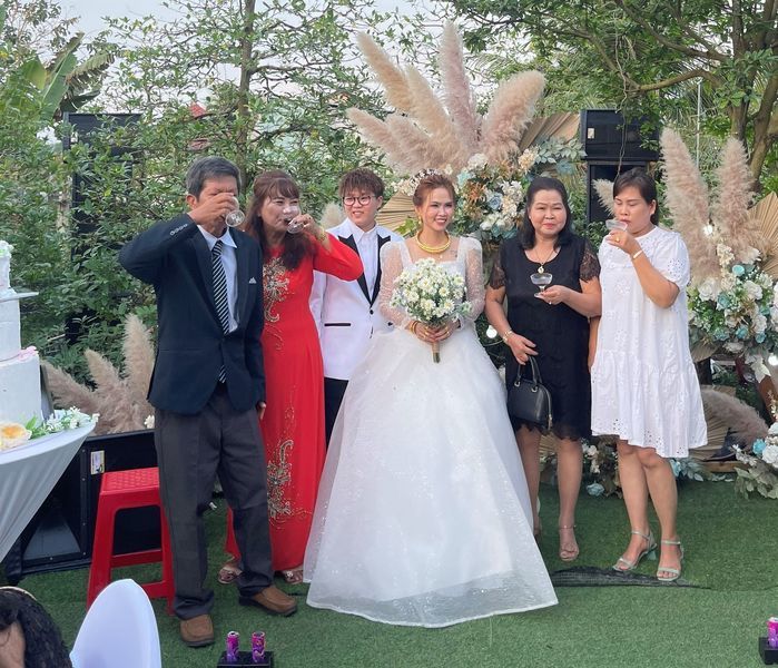 Chia tay chồng, cô gái Vĩnh Long cưới bạn gái để tìm hạnh phúc thực sự
