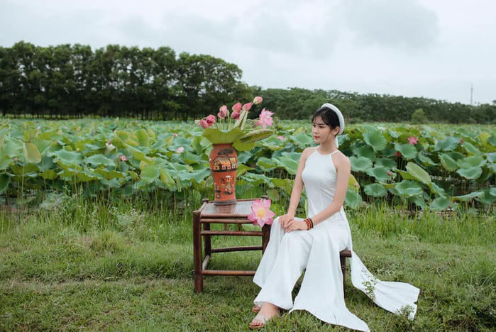 Con gái 18 tuổi của Hiệp Gà: xinh như hoa hậu, ước mơ làm bác sĩ