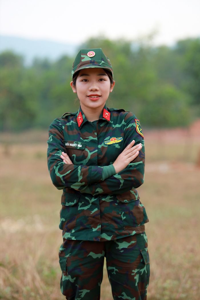 Dàn nữ quân nhân “Sao nhập ngũ” vừa xinh vừa ngầu hết phần thiên hạ