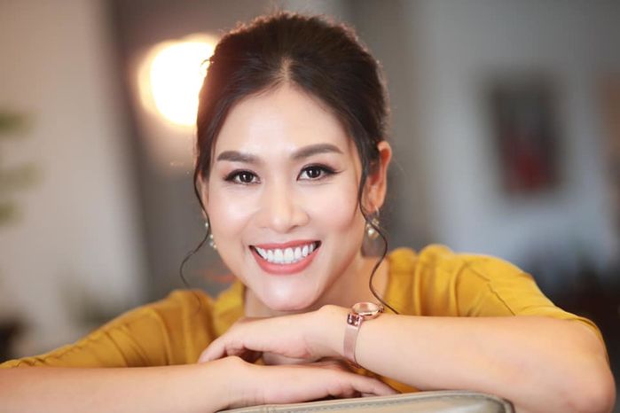 Huyền thoại Nguyệt Thảo Mai ở tuổi 40: Nhan sắc thách thức thời gian