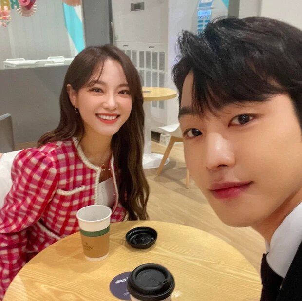 Hyo Seop - Se Jeong chính thức lộ hint hẹn hò hệt Bin - Jin thuở ấy