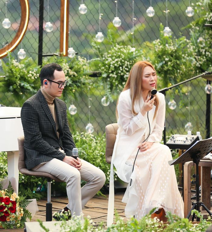 Mỹ Tâm xả ảnh sau show diễn tại Đà Lạt gây thương nhớ