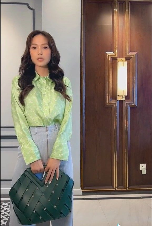 Minh Hằng mách chị em cách mặc sao cho đẹp trước thềm 8/3