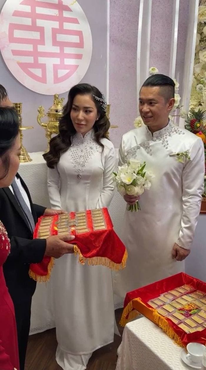 Những lễ cưới có hồi môn khủng nhất miền Tây: Có người 200 cây vàng