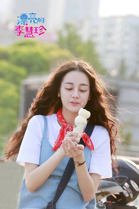 Sao Cbiz nổi tiếng vẫn có phim flop: Angela Baby vẫn giữ lối diễn dở