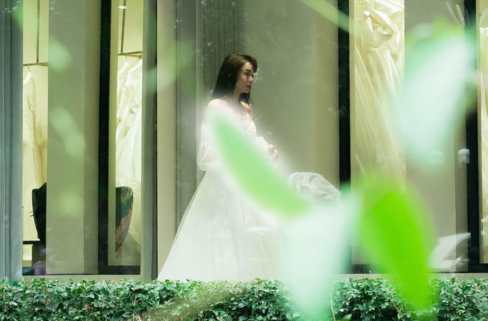 Sao Việt đầu tư mạnh tay cho váy cưới: Minh Hằng giống Beyoncé