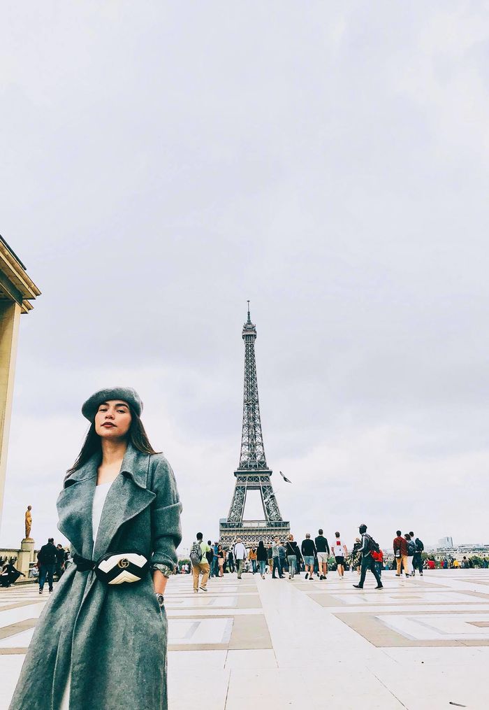 Thời trang của mỹ nhân Việt khi đến Pháp: Lương Thùy Linh khác biệt rõ