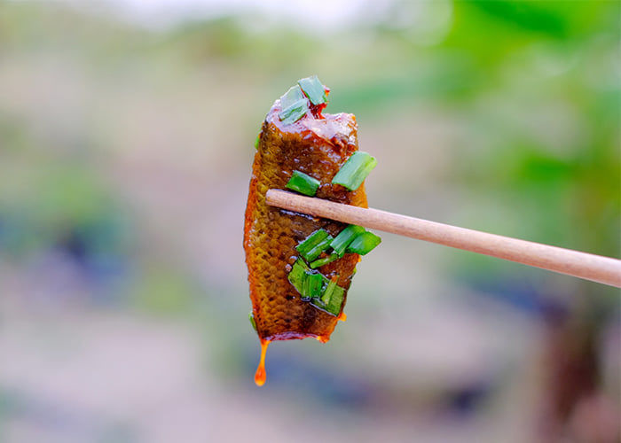 Về miền Tây ăn cơm với đồ mặn cùng canh chuối: không thử phí cuộc đời