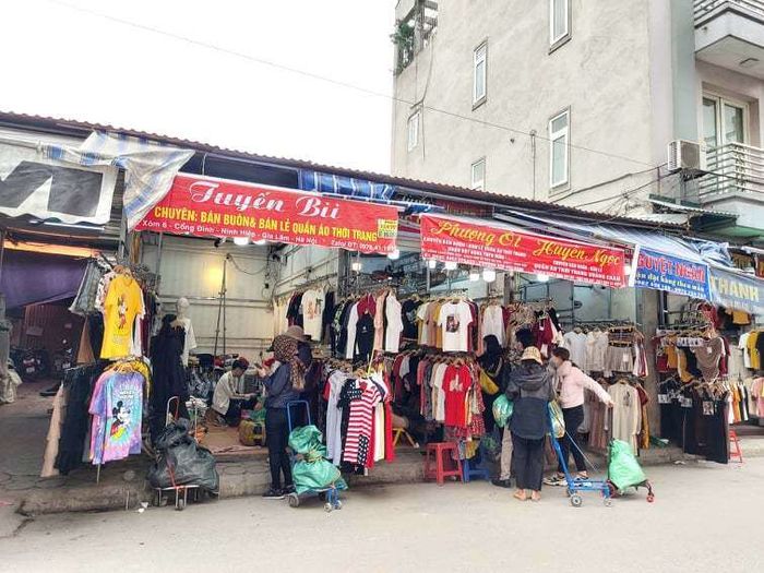 Ngôi làng toàn tỷ phú, đại gia nhờ buôn đồng nát: Biệt thự mọc như nấm
