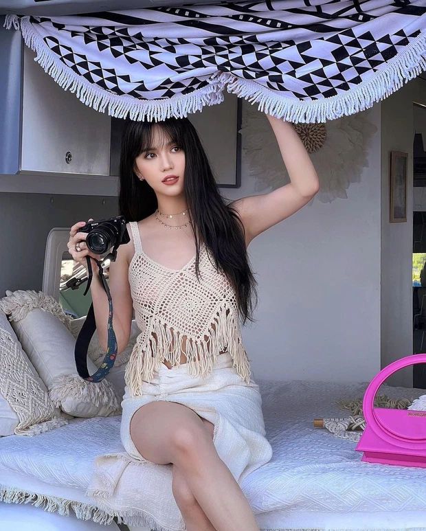 Ảnh hot sao Việt 4/4: H'Hen Niê mặc lại set đồ thời Miss Universe 2018