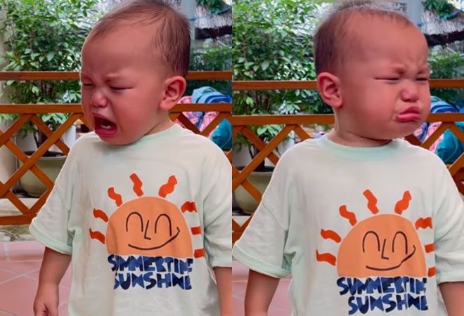 Biểu cảm ngày đầu tiên đi học của nhóc tỳ Vbiz: Leon cứ khóc mãi thôi