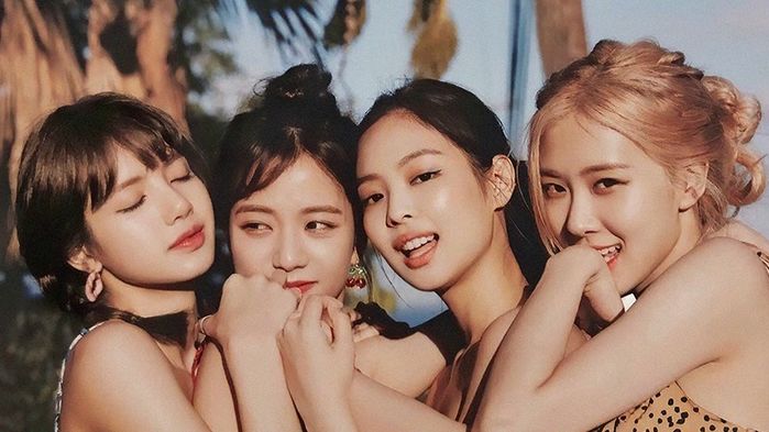 BLACKPINK diện tóc cam chói lòa: Xinh nhưng không phải ai cũng hợp