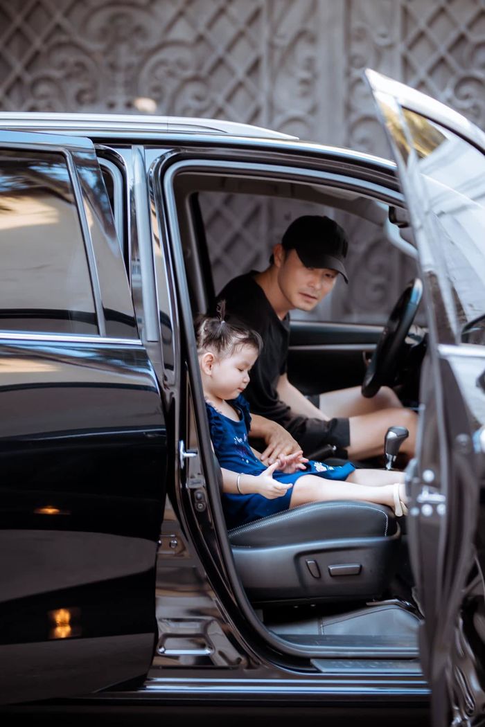 Sao Việt tốn lắm tiền cho con mẫu giáo: Hồ Ngọc Hà chi 100 triệu