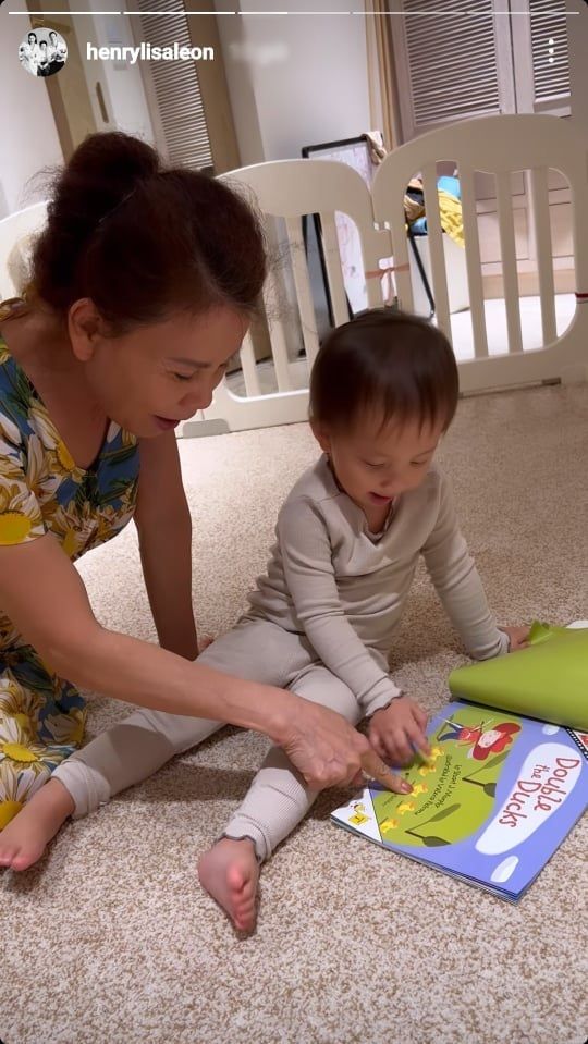 Con sao Việt bé tí ti đã sáng dạ: Winnie trả bài mẹ Nhi vanh vách