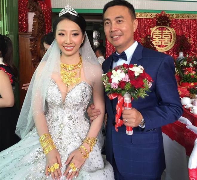 Cuộc hôn nhân viên mãn của các nàng dâu Việt lấy chồng Tây