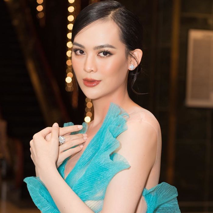 Cuộc sống hiện tại của đại gia mía đường với vợ Vbiz kém 20 tuổi