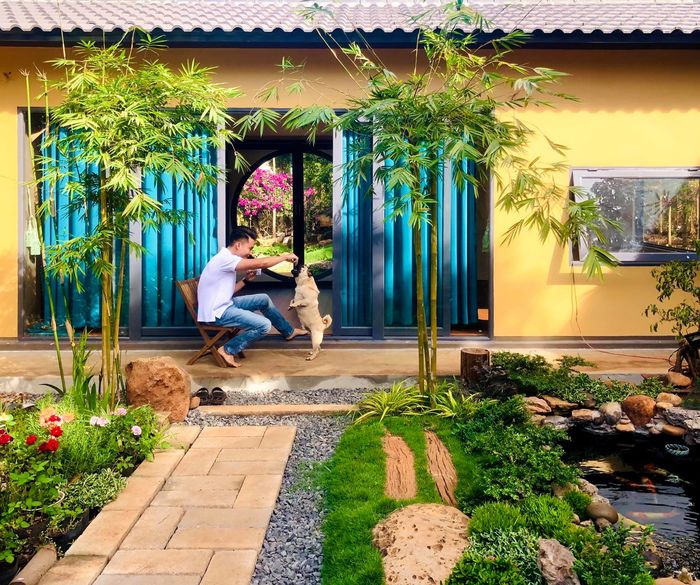 Hai anh em Tây Nguyên xây nhà vườn báo hiếu bố mẹ nông dân
