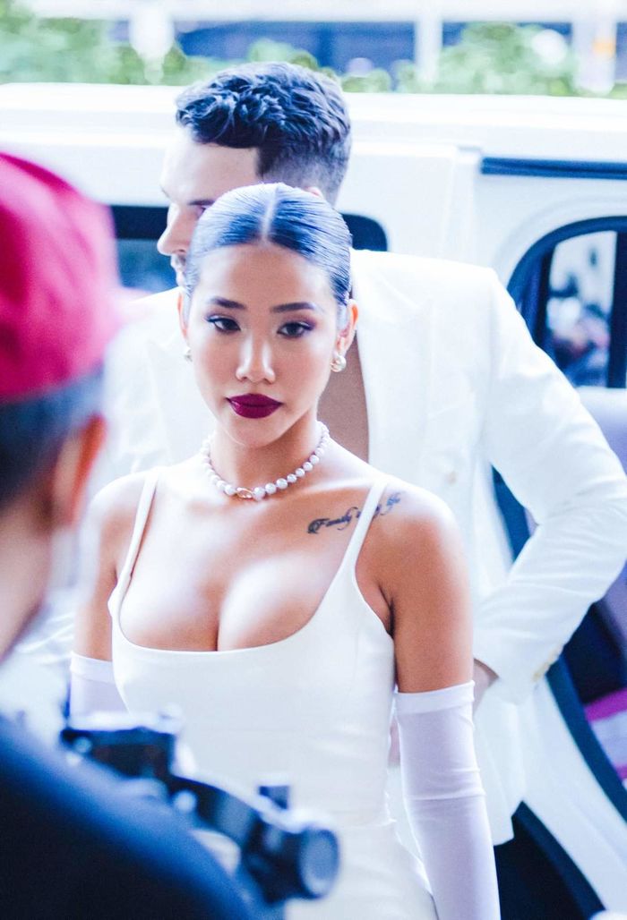Hot TikToker Vy Phạm và chồng giờ đóng phim, đi event như celeb
