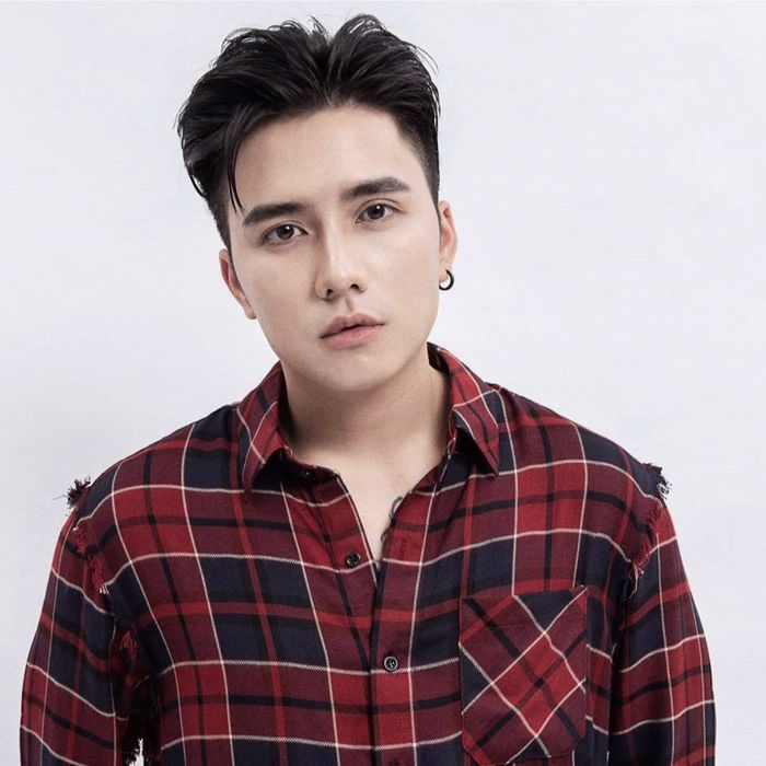 Hot boy lấn sân làm diễn viên: tình trẻ Lệ Quyên vẫn chưa mờ nhạt nhất