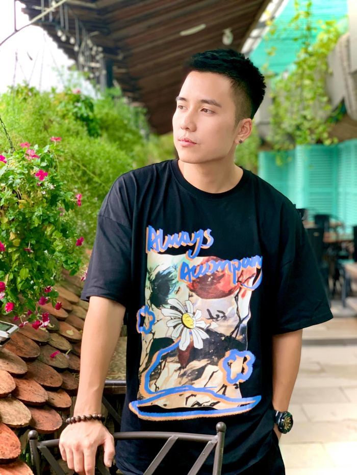 Hot boy lấn sân làm diễn viên: tình trẻ Lệ Quyên vẫn chưa mờ nhạt nhất