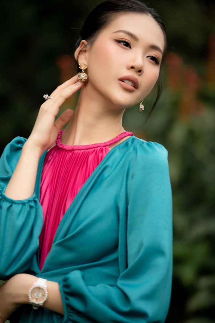 Màn gặp lại chẳng ai muốn: Khánh Vân nay là host, Quỳnh Hoa vẫn đi thi
