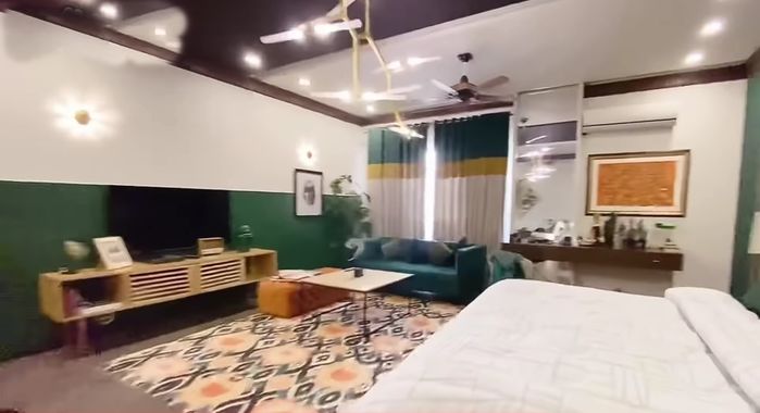 Mẹ Việt chốt trai Pakistan khoe villa gần 100 phòng ngủ của dì chồng
