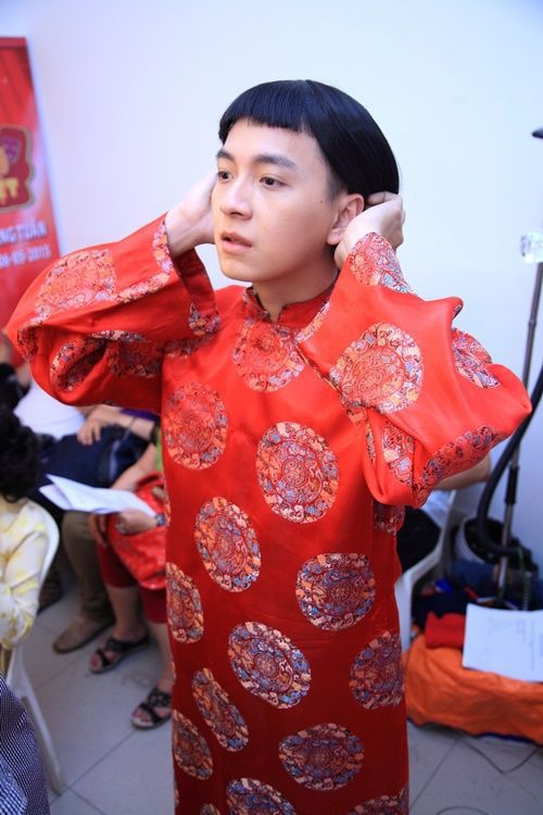 Mỹ nam Việt chọn sai kiểu tóc: bạn trai Diệu Nhi đánh mất vẻ soái ca