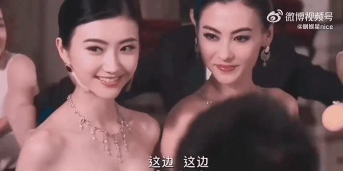 Mỹ nhân Cbiz chung khung hình: Hiểu Đồng lép vế bên Na Trát