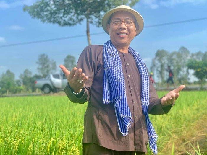 Nghệ sĩ Trung Dân: 3 thập kỉ hạnh phúc với hôn nhân ba mẹ chỉ định