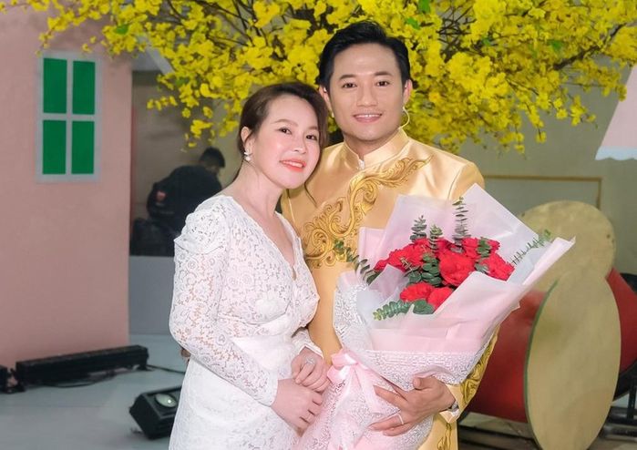 Những bố dượng vàng mười của Vbiz: Lý Bình bất ngờ nhập hội