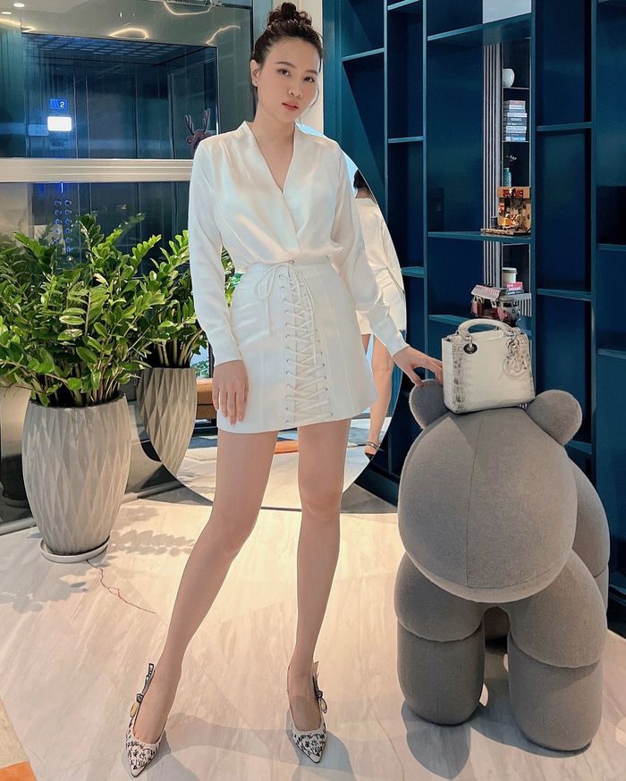 Những lần mang “cả căn hộ” xuống phố của bà xã Cường Đô La