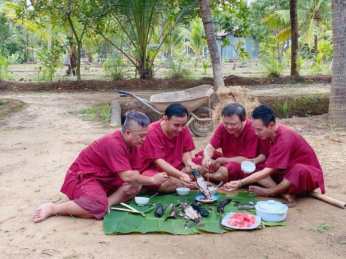 Quá khứ đi bán ve chai, nay Lý Hải giàu sụ: ở nhà 40 tỷ, chủ 4 công ty