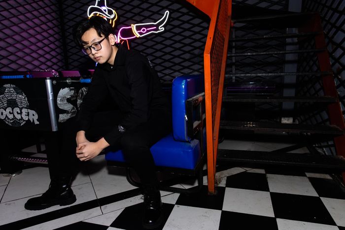 Con Anh Thư xuất hiện là giật spotlight: Con nhà tông 16 tuổi cao 1m84