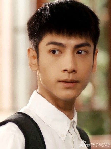 Sao Hoa ngữ chỉ nên thầu vai phụ: Lý Thấm cứ đóng chính là toang