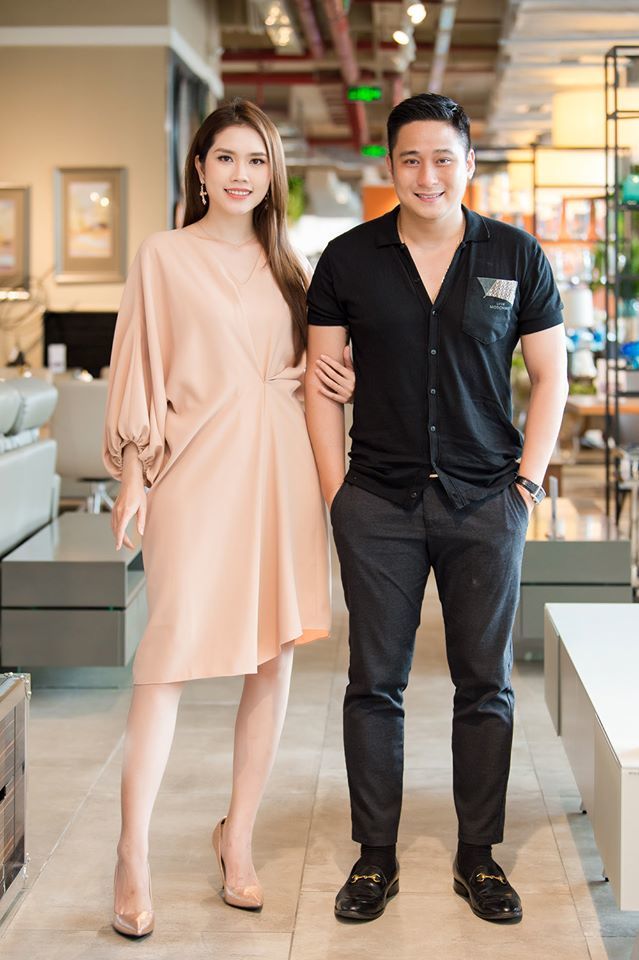 Sao nam Vbiz bỗng hóa xì-tin bên vợ kém hơn 1 giáp