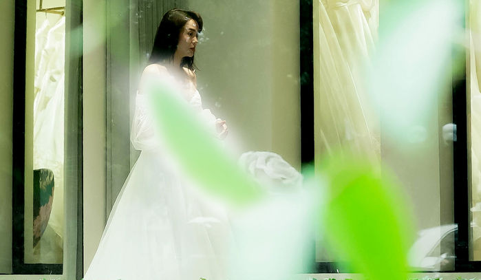 Sao Việt đầu tư cho váy cưới: Ngô Thanh Vân đụng hàng Son Ye Jin