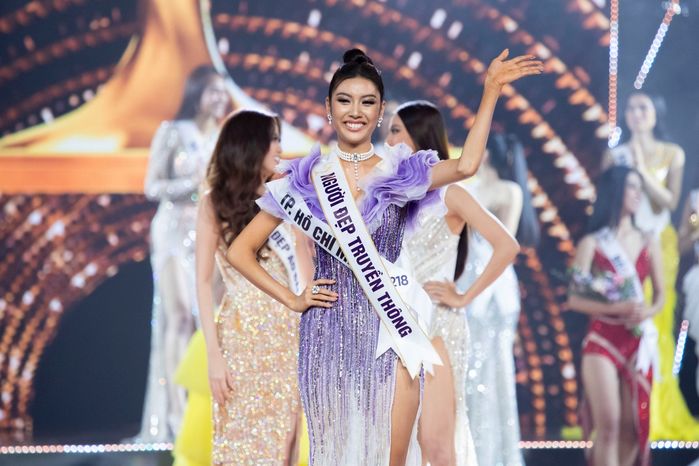 Vũ Thu Phương yêu cầu mọi người đừng nhắc chuyện cũ với Thúy Vân