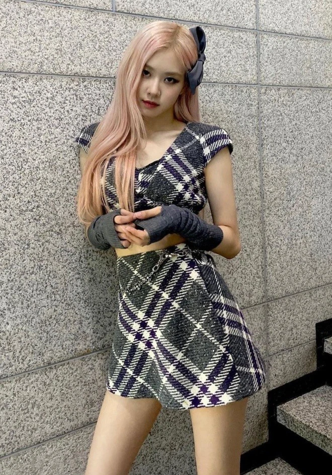 Stylist lâu năm chỉ ra mỹ nhân diện đẹp, cân mọi outfit ở BLACKPINK
