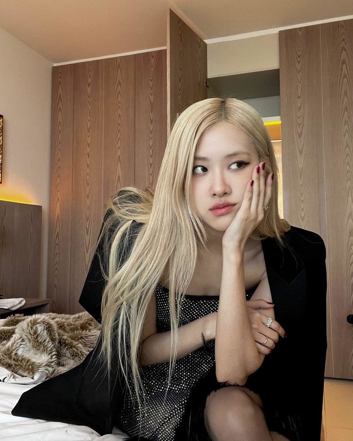Stylist lâu năm chỉ ra mỹ nhân diện đẹp, cân mọi outfit ở BLACKPINK Stylist lâu năm chỉ ra mỹ nhân diện đẹp, cân mọi outfit ở BLACKPINK