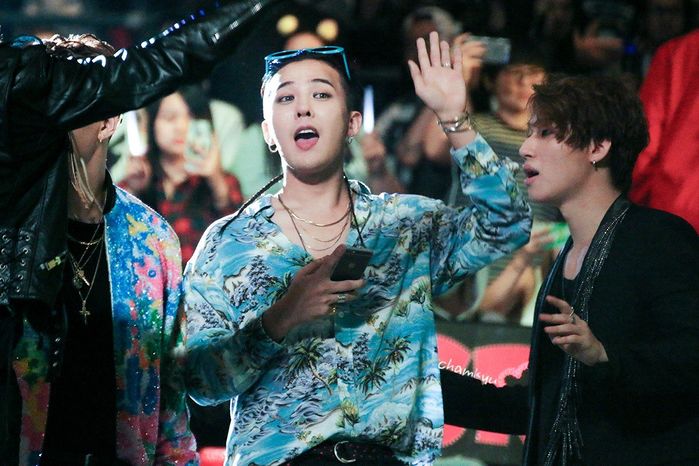 Thánh tạo trend gọi tên G-Dragon: Kiểu nào cũng độc lạ mà siêu hot