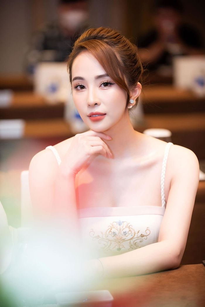 Tình duyên dàn sao Chồng Cũ, Vợ Cũ, Người Yêu Cũ: có người 2 đời vợ